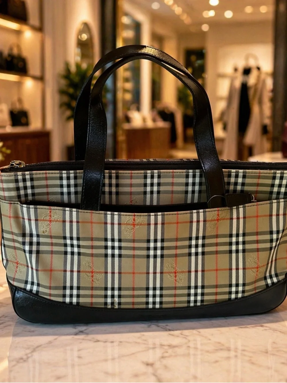 Burberry’s Beige/Red/Black Canvas & Leather Nova Check East West Handbag - Picture 1 of 3